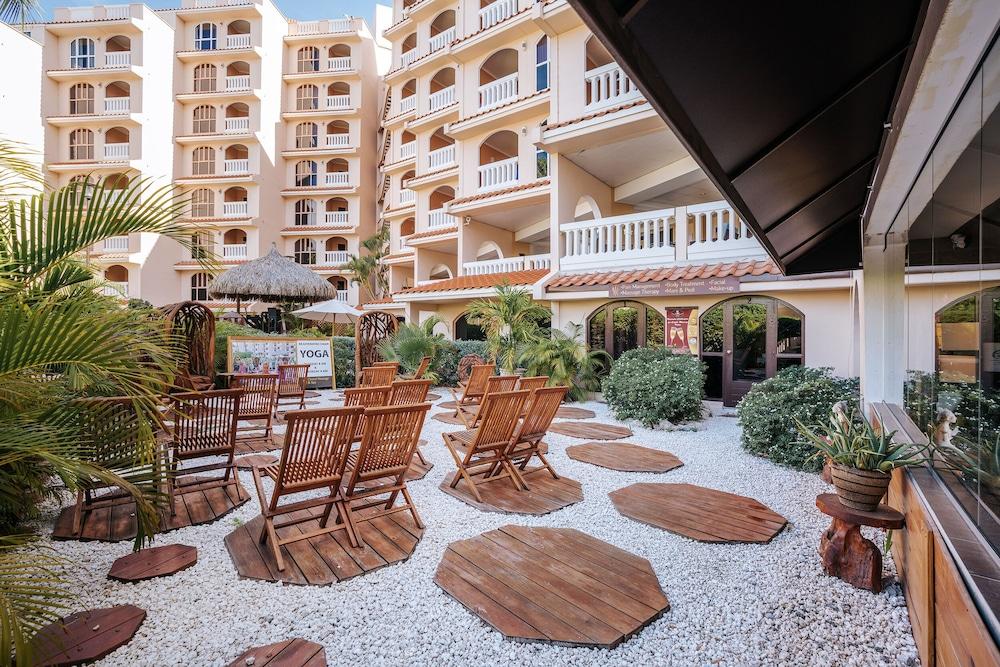 Playa Linda Beach Resort Palm Beach Exterior foto