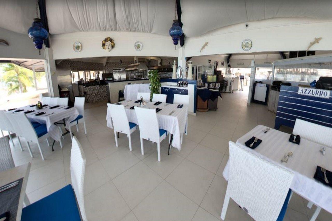 Playa Linda Beach Resort Palm Beach Exterior foto